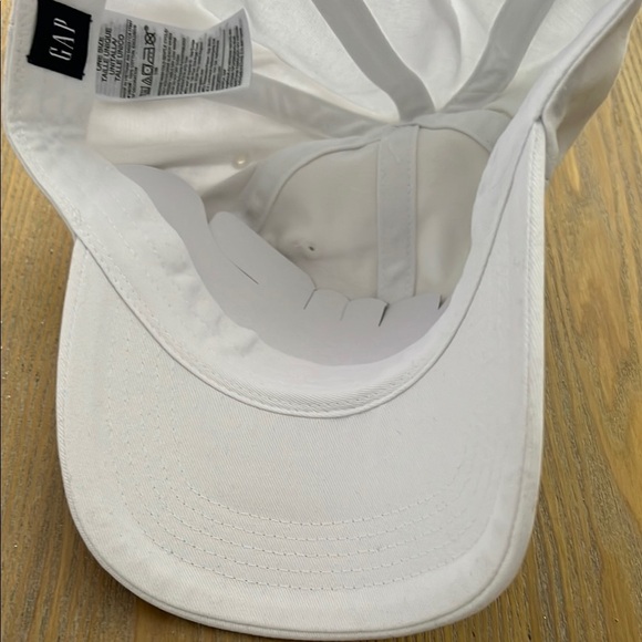 GAP America White hat with Patriotic Logo NWT - Picture 5 of 6
